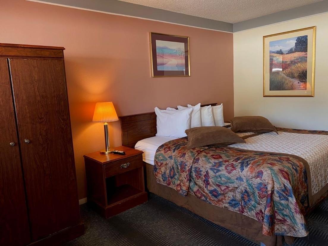 Value Lodge Inn Delta Zewnętrze zdjęcie
